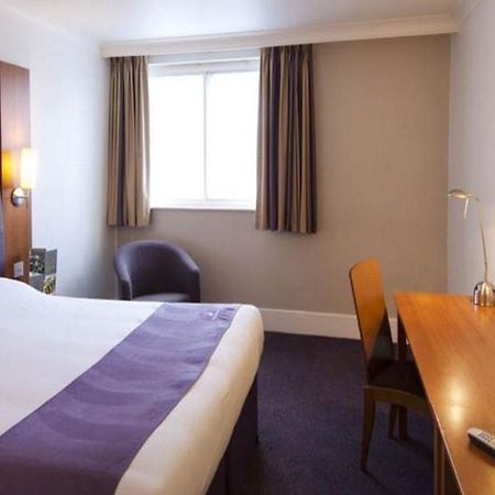 Premier Inn Liverpool City Екстер'єр фото