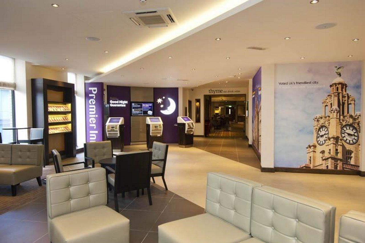 Premier Inn Liverpool City Екстер'єр фото